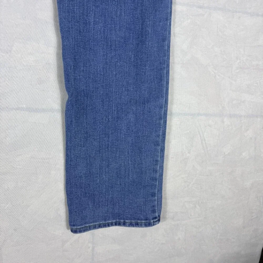 Levi's Signature Straight Jeans Womens Blue Faded Denim Mid Rise Size 18M 34x32‎ - Picture 11 of 16
